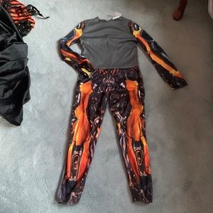 Halloween 🎃 costume boys size S (4-6)